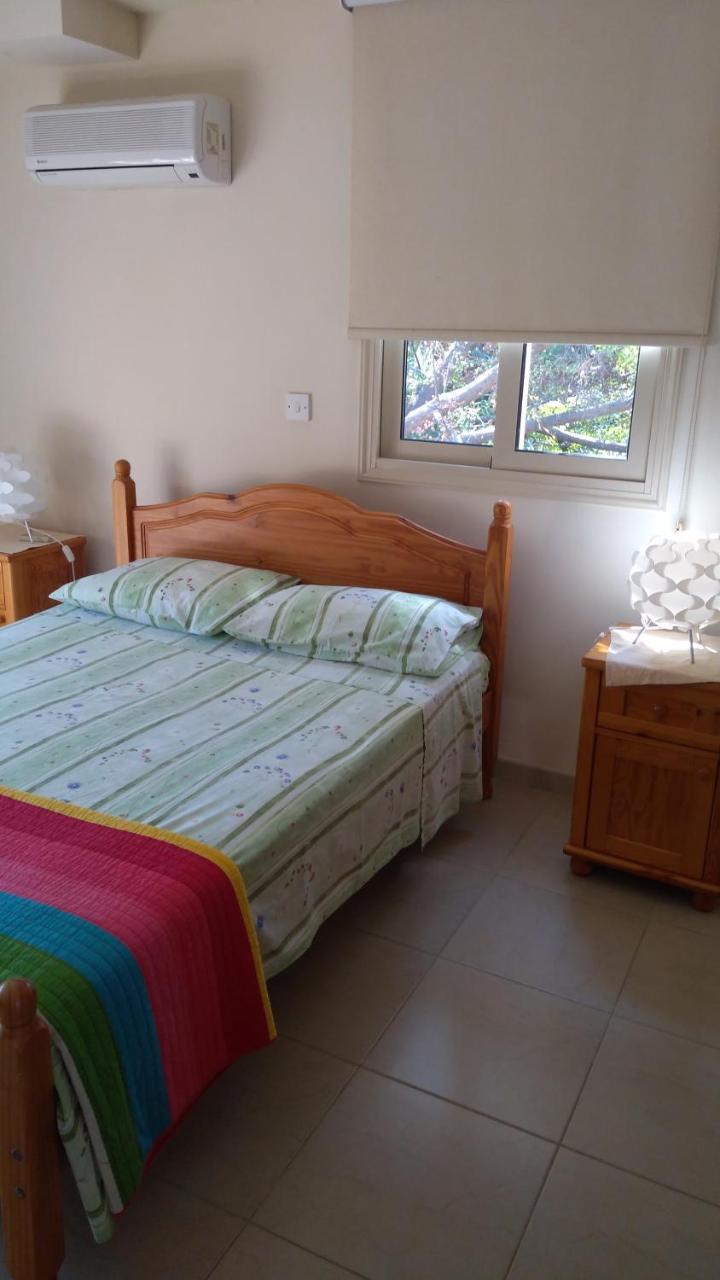Byreva Apartments Paphos Eksteriør billede